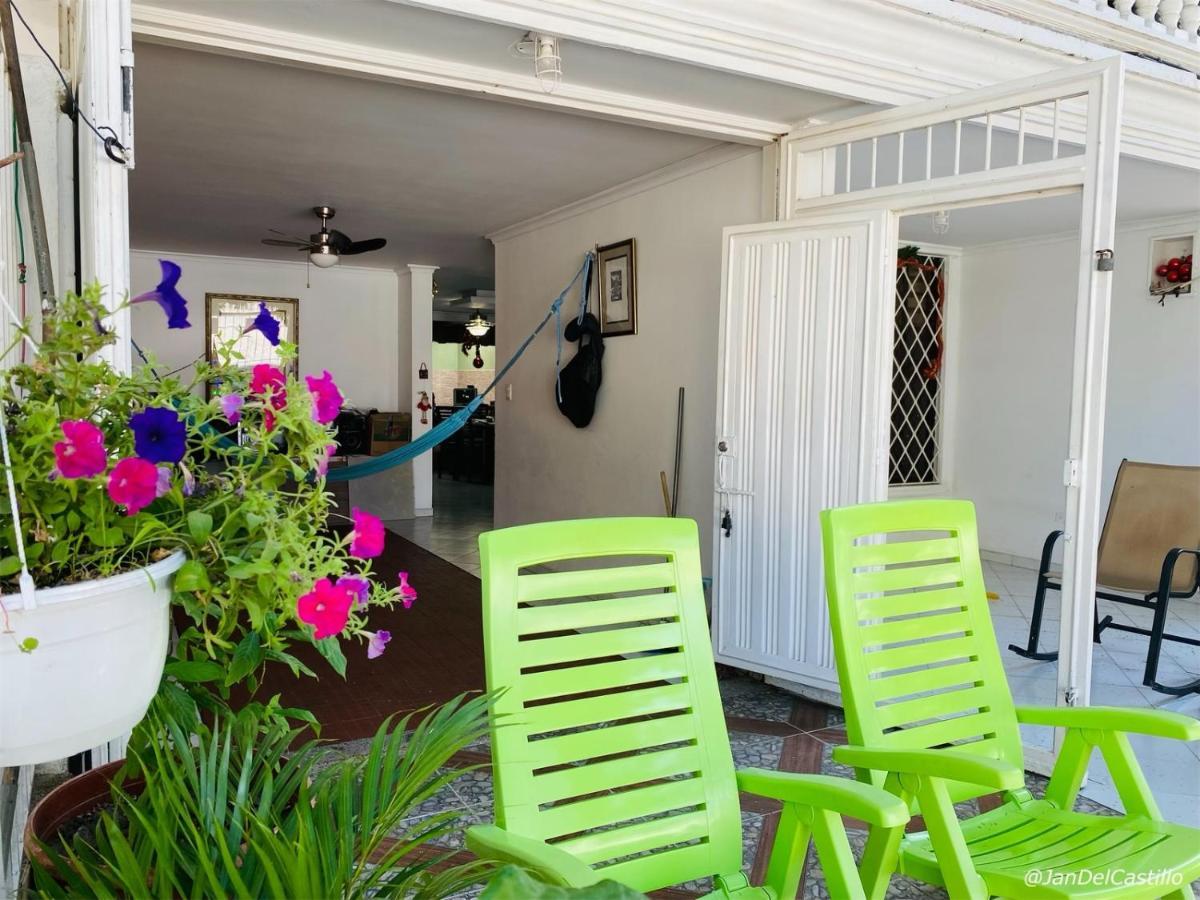 Casa Feliz Hostal Santa Marta  Exteriér fotografie